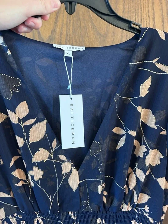 Baltic born floral dress - Picture 3 of 3